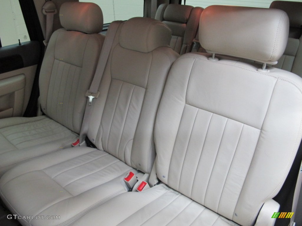 2004 Lincoln Navigator Luxury 4x4 Rear Seat Photo #75626730