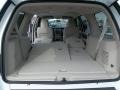 2013 Oxford White Ford Expedition XLT  photo #13