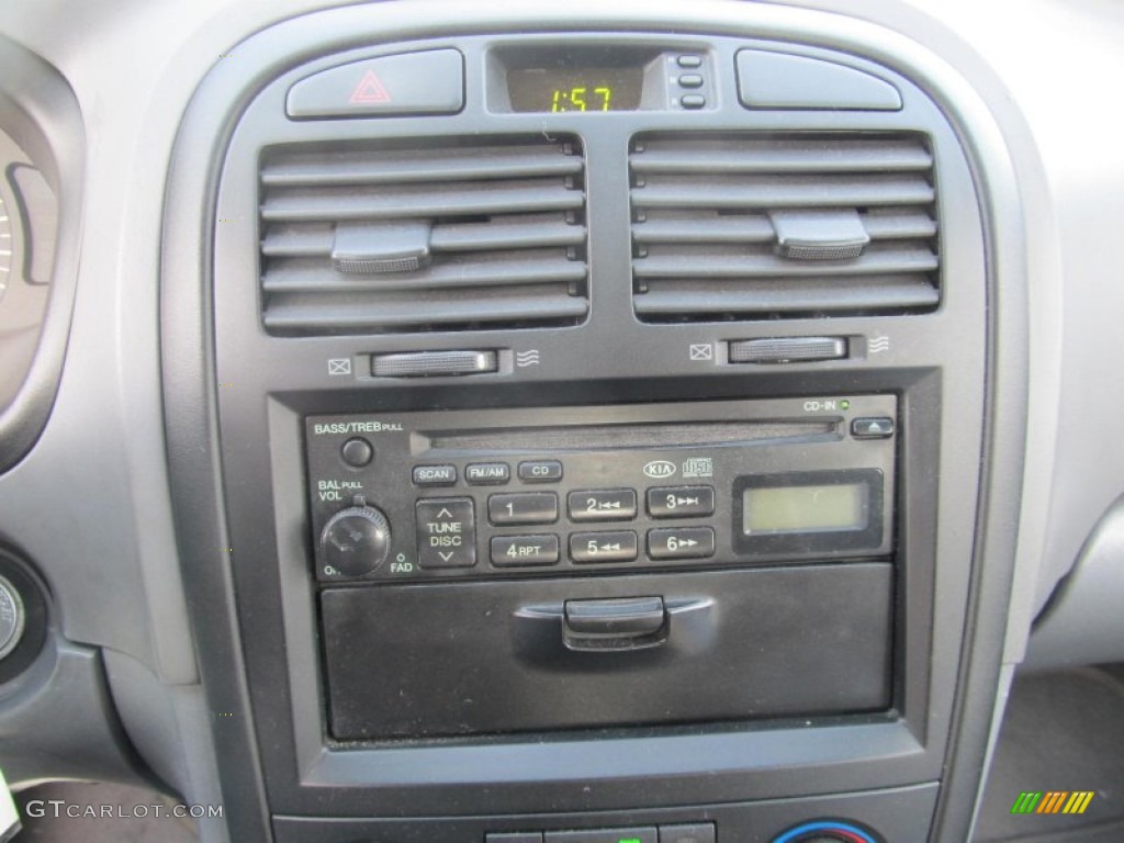 2003 Optima LX - Imperial Blue / Gray photo #11