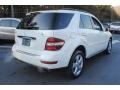 Arctic White - ML 350 4Matic Photo No. 6