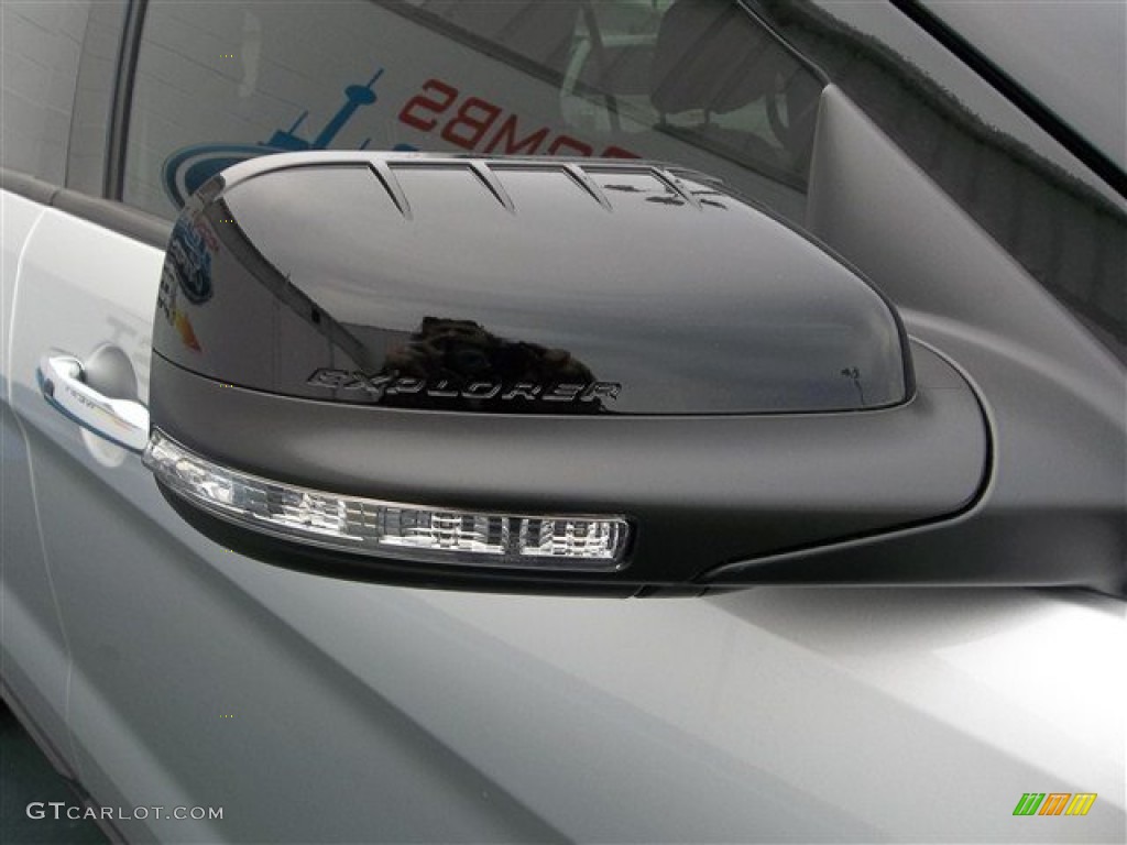 2013 Explorer Sport 4WD - Ingot Silver Metallic / Charcoal Black photo #9