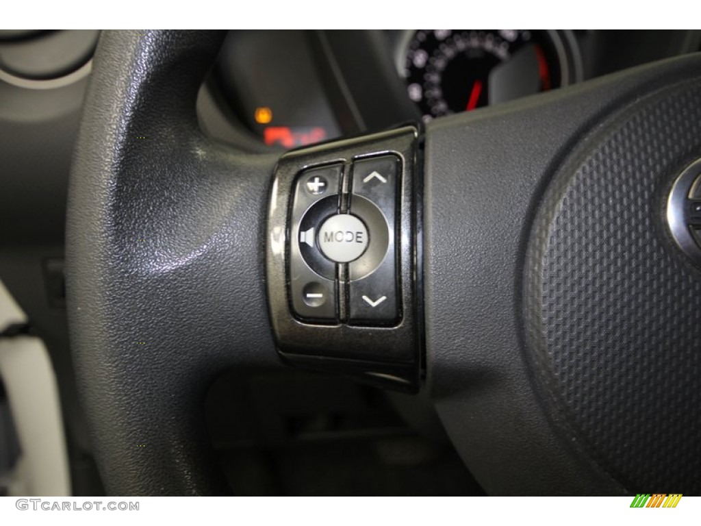2008 Scion xD Standard xD Model Controls Photo #75633507