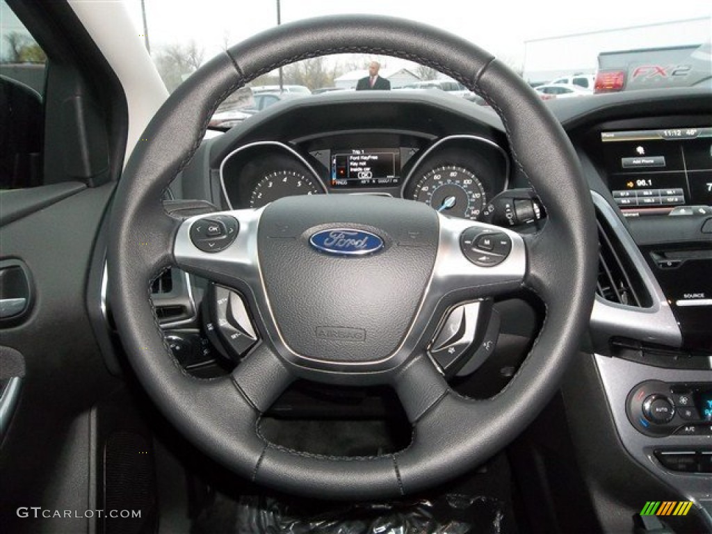 2013 Focus Titanium Sedan - Tuxedo Black / Charcoal Black photo #13