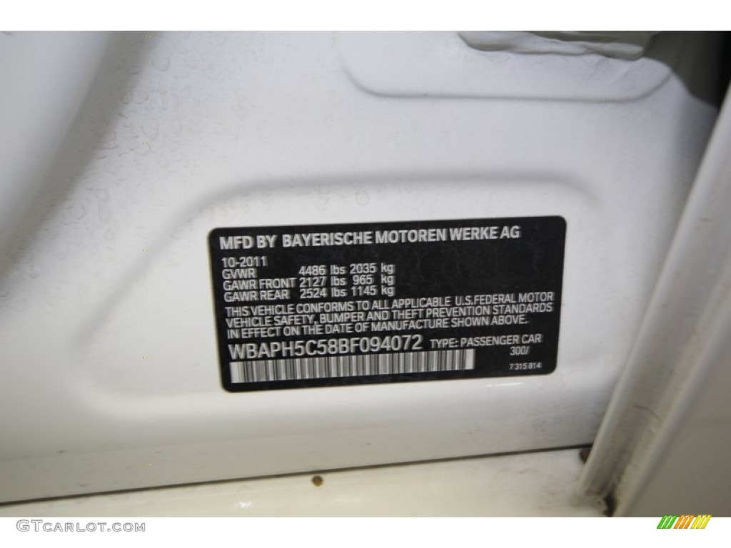 2011 3 Series Color Code 300 for Alpine White Photo #75634563
