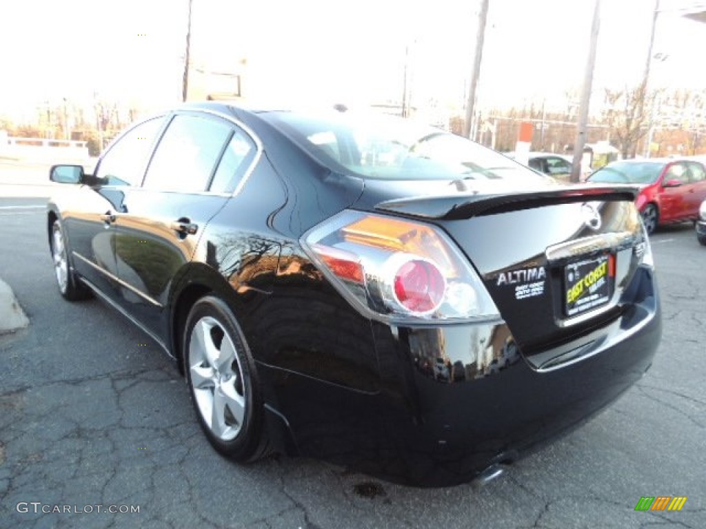 2007 Altima 3.5 SE - Super Black / Charcoal photo #7
