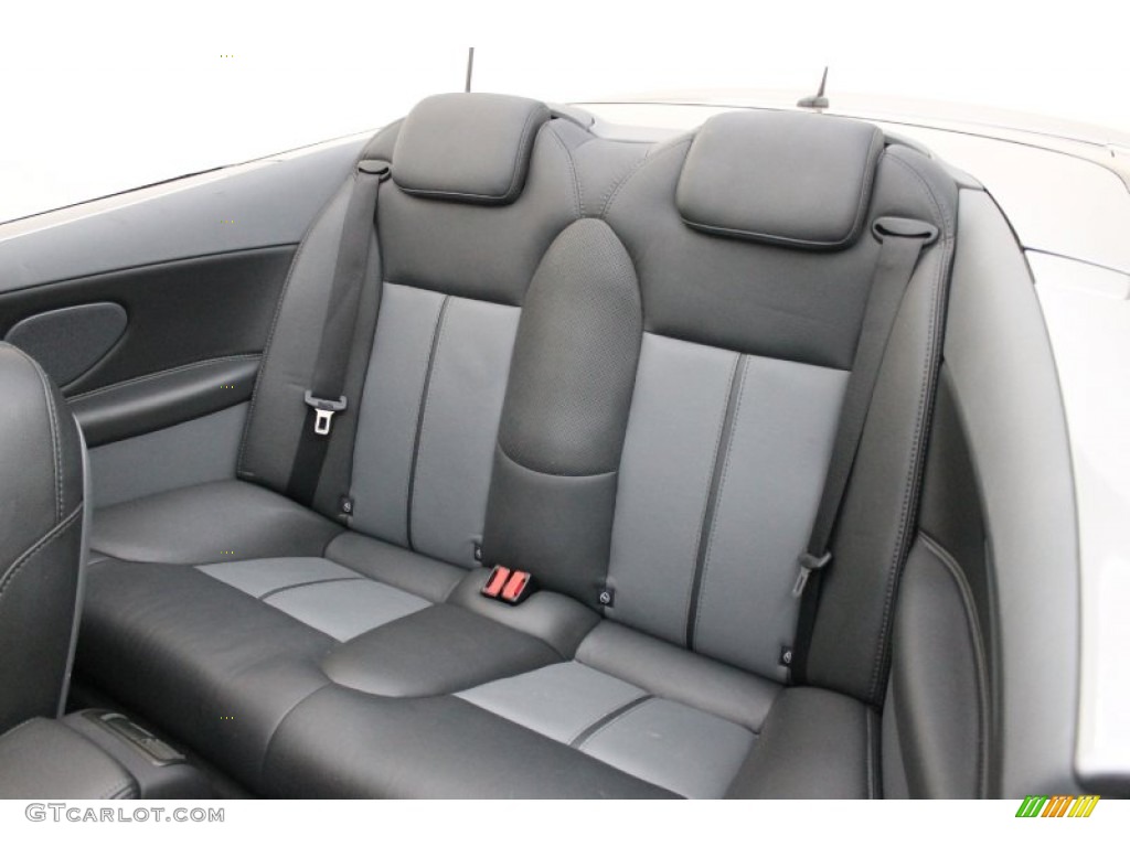 2007 Saab 9-3 2.0T Convertible Rear Seat Photo #75637887