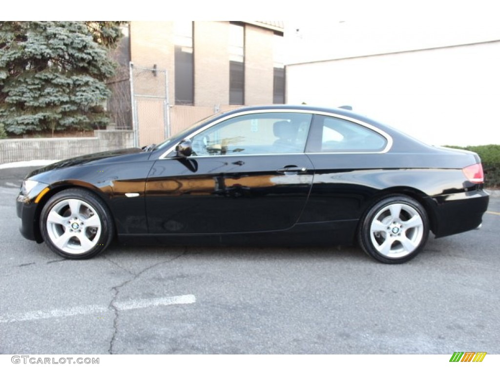 2010 3 Series 328i Coupe - Jet Black / Black photo #8