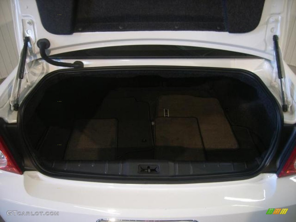 2012 Malibu LTZ - Summit White / Ebony photo #11