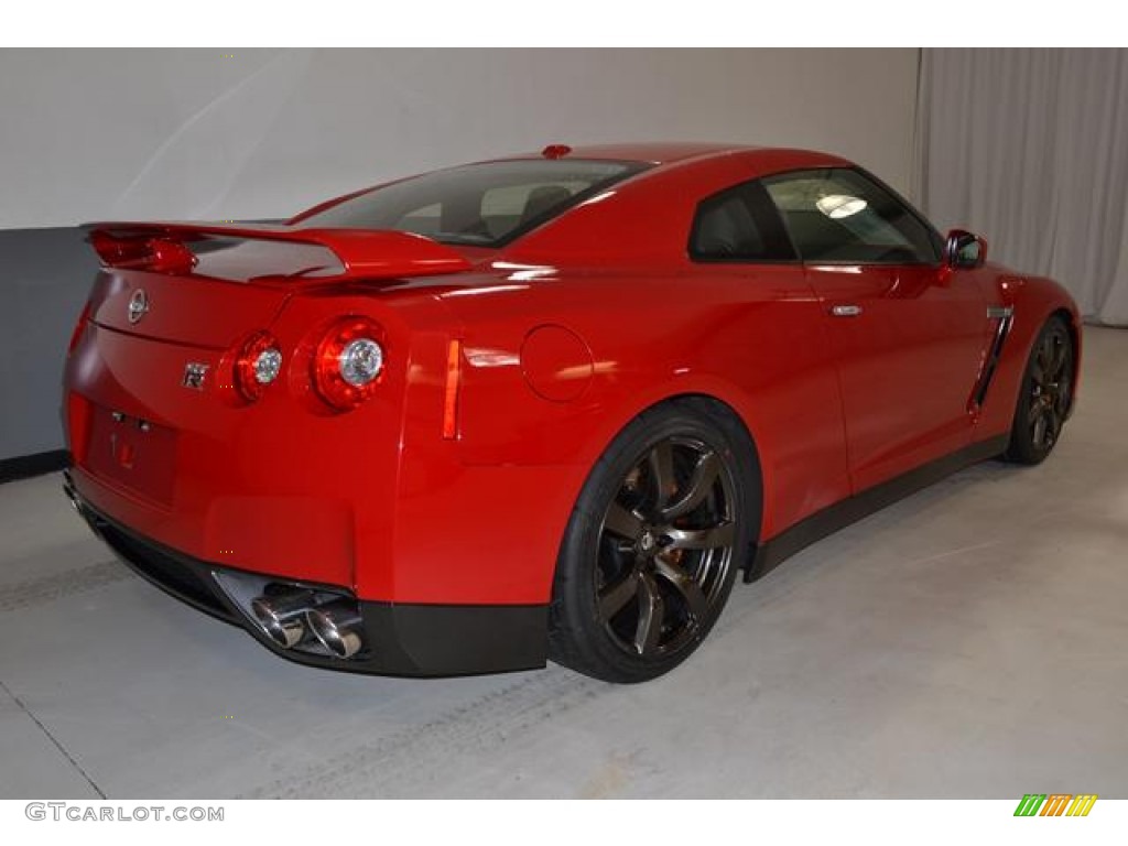 2010 GT-R Premium - Solid Red / Black photo #4