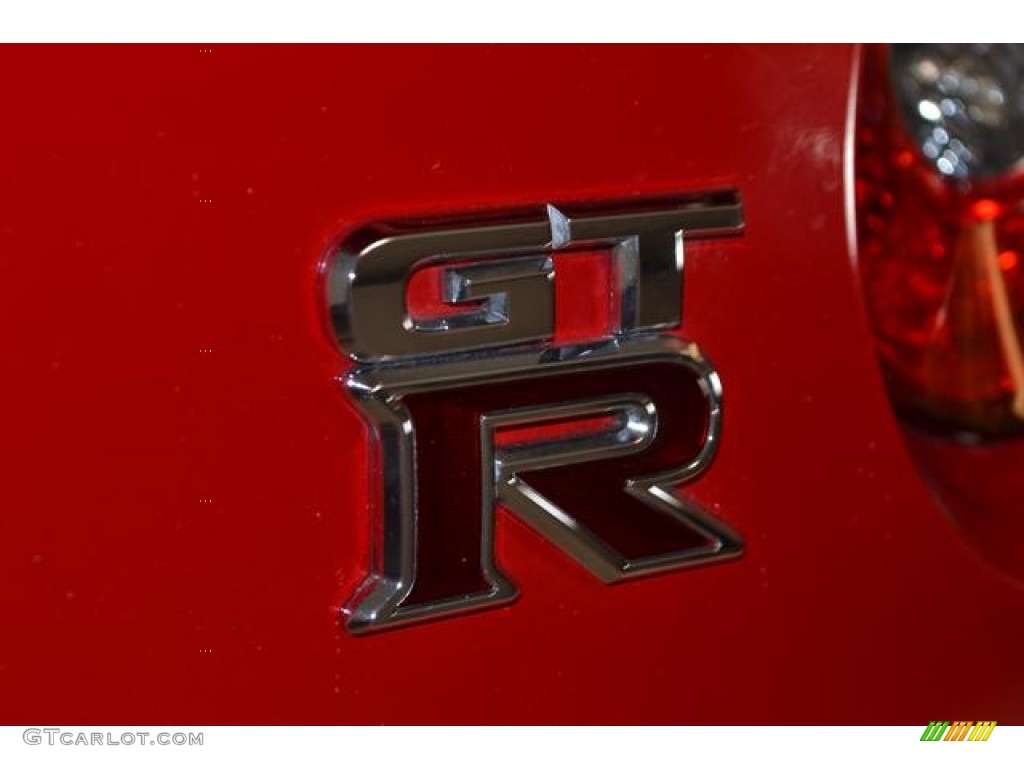 2010 GT-R Premium - Solid Red / Black photo #7