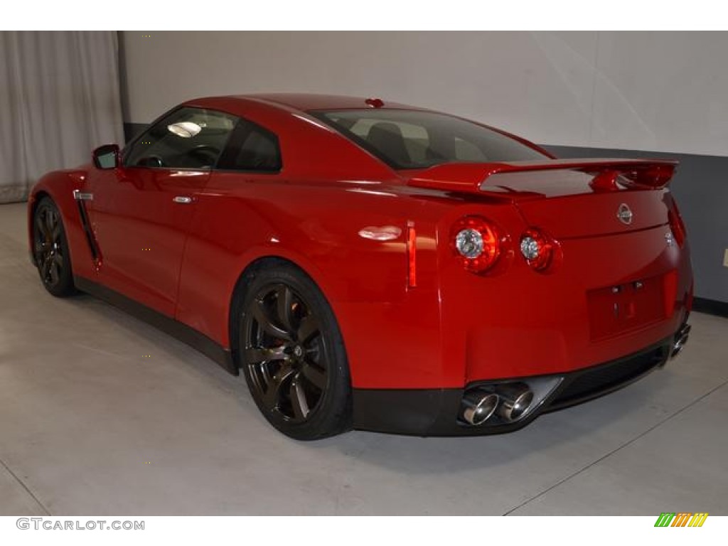 2010 GT-R Premium - Solid Red / Black photo #17