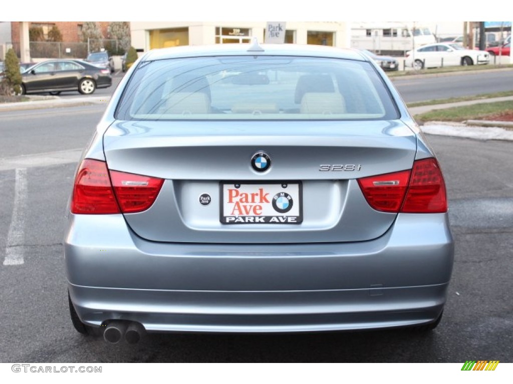 2009 3 Series 328xi Sedan - Blue Water Metallic / Beige photo #6