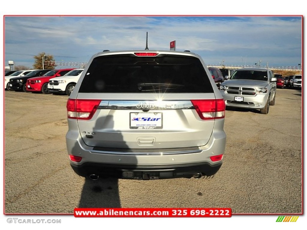 2013 Grand Cherokee Overland Summit 4x4 - Bright Silver Metallic / New Saddle/Black photo #4