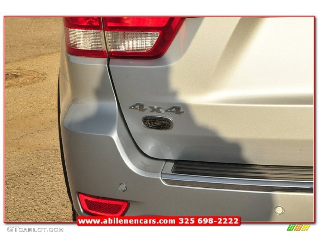 2013 Grand Cherokee Overland Summit 4x4 - Bright Silver Metallic / New Saddle/Black photo #5