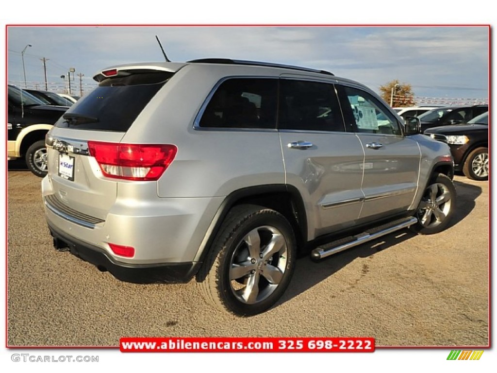 2013 Grand Cherokee Overland Summit 4x4 - Bright Silver Metallic / New Saddle/Black photo #6