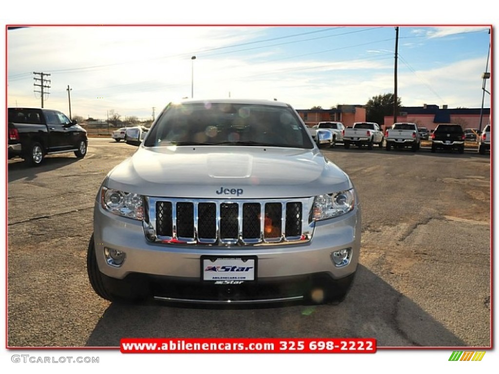 2013 Grand Cherokee Overland Summit 4x4 - Bright Silver Metallic / New Saddle/Black photo #9
