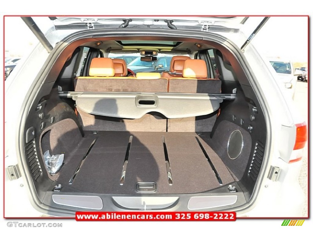 2013 Grand Cherokee Overland Summit 4x4 - Bright Silver Metallic / New Saddle/Black photo #25