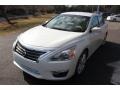 Pearl White - Altima 3.5 S Photo No. 11