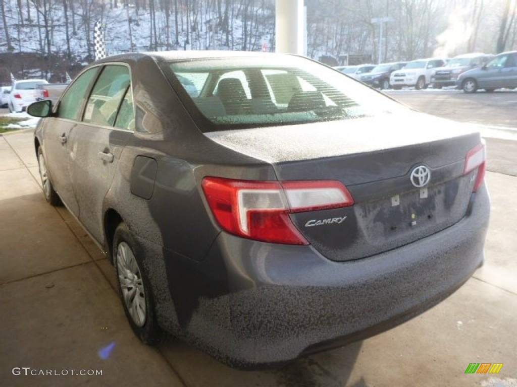 2013 Camry LE - Magnetic Gray Metallic / Ash photo #4