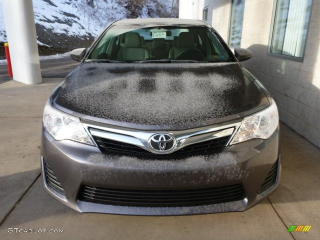 2013 Camry LE - Magnetic Gray Metallic / Ash photo #6