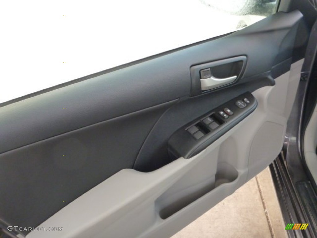 2013 Camry LE - Magnetic Gray Metallic / Ash photo #16