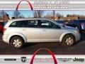 Bright Silver Metallic 2009 Dodge Journey SE