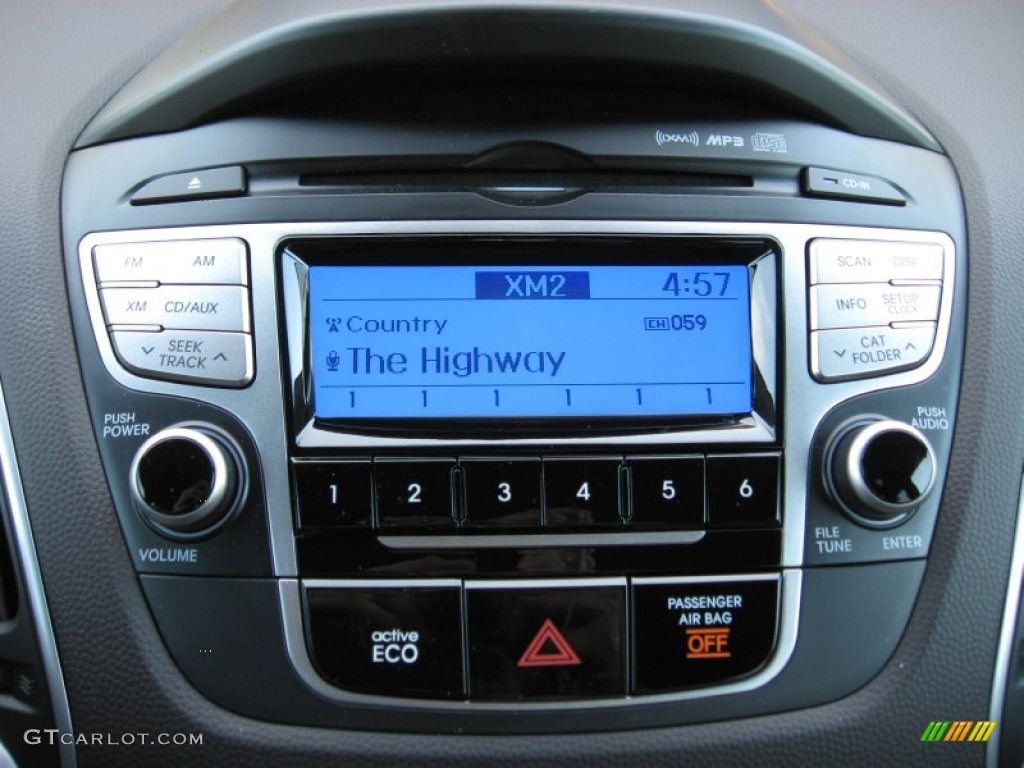 2013 Hyundai Tucson GL Audio System Photo #75651468