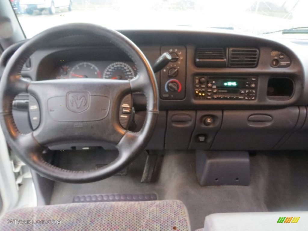 1999 Ram 1500 SLT Extended Cab - Bright White / Mist Gray photo #36