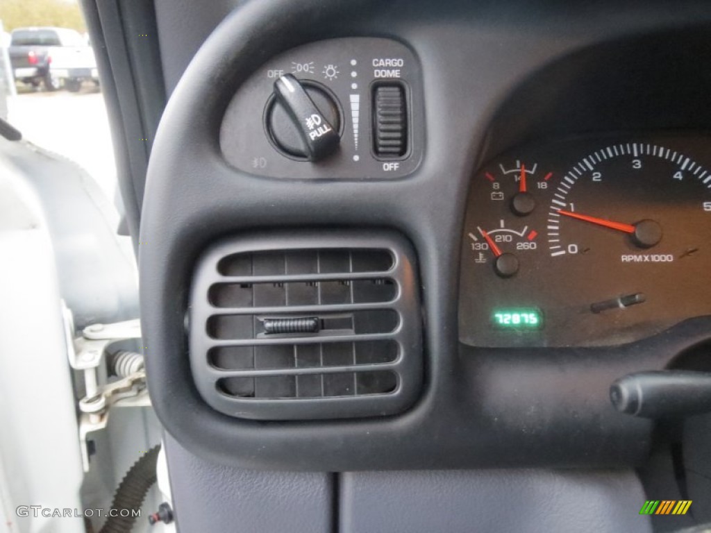 1999 Dodge Ram 1500 SLT Extended Cab Controls Photo #75654350