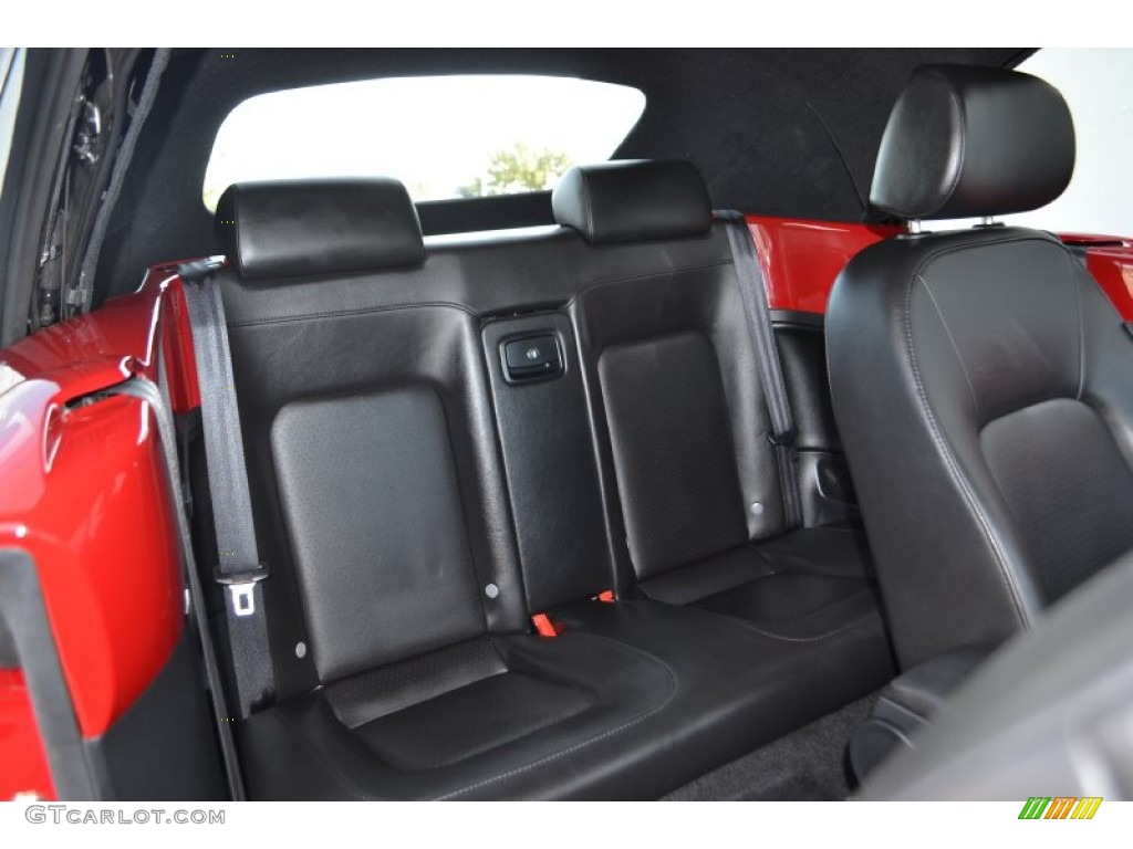 2008 Volkswagen New Beetle SE Convertible Rear Seat Photo #75657108