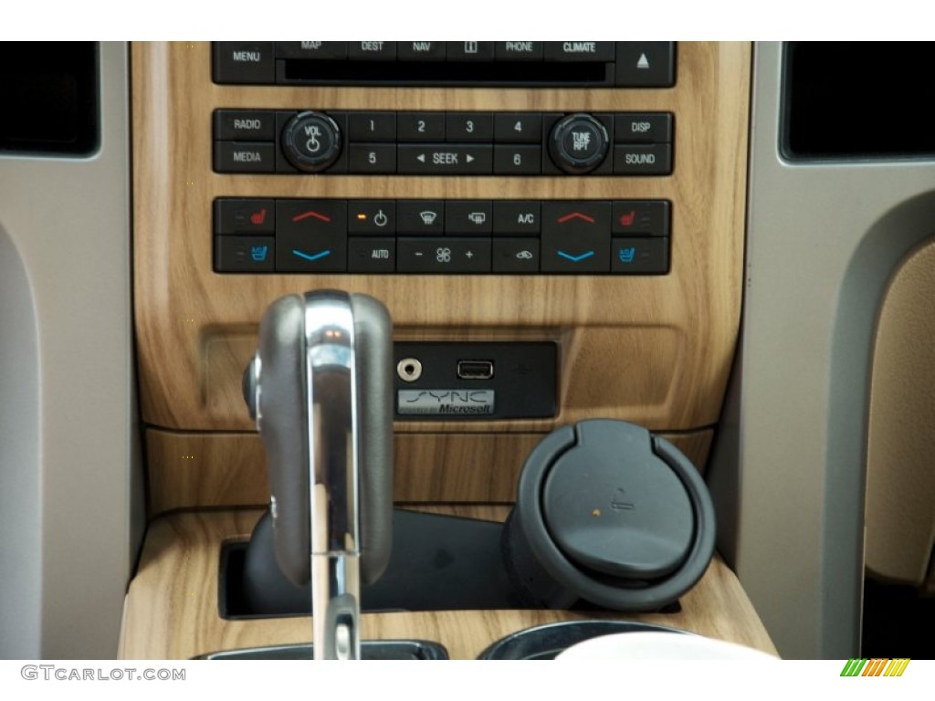 2011 Ford F150 Lariat SuperCrew 4x4 Controls Photo #75660970