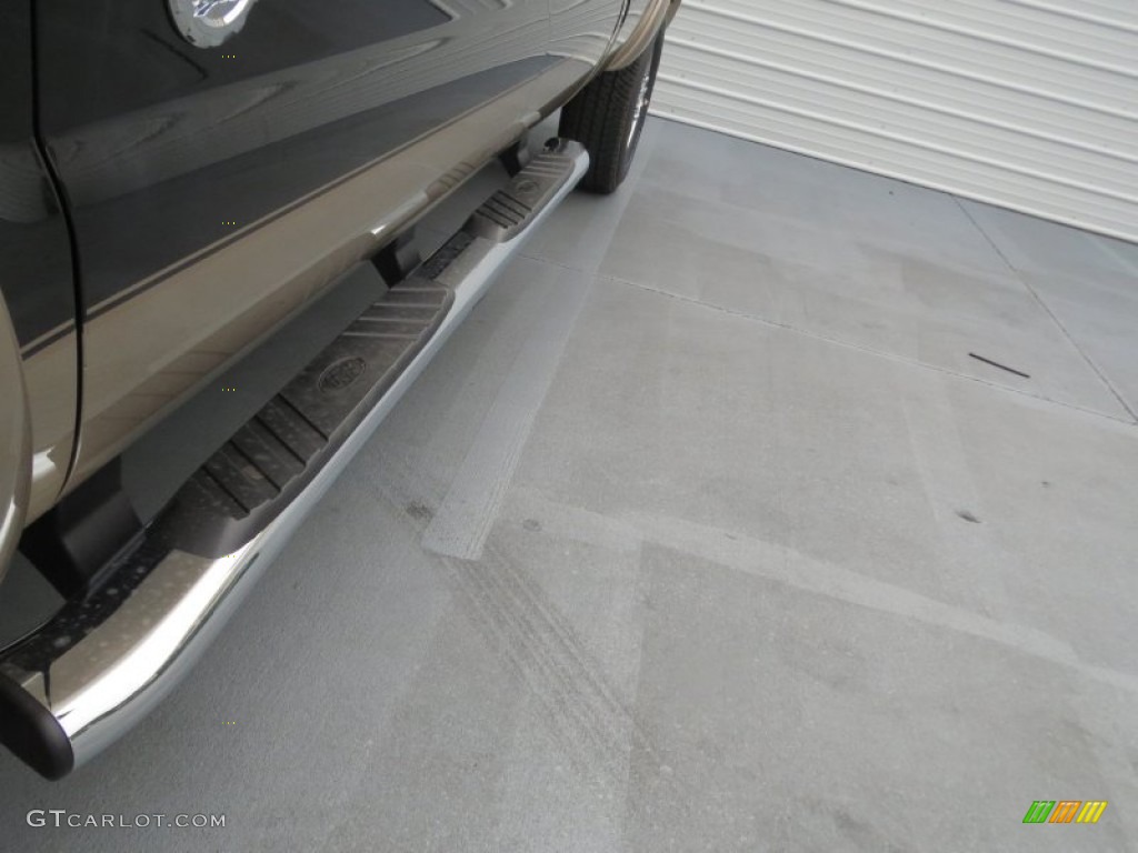 2013 F350 Super Duty Lariat Crew Cab 4x4 - Kodiak Brown Metallic / Adobe photo #13