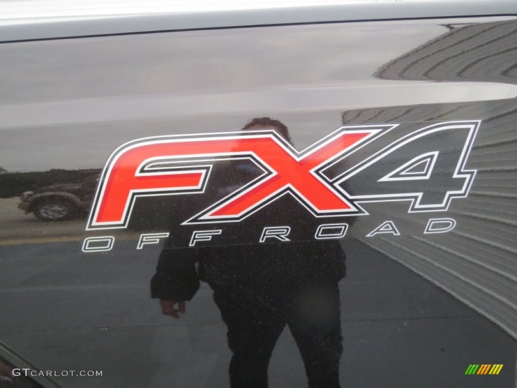 2013 Ford F350 Super Duty Lariat Crew Cab 4x4 Marks and Logos Photo #75662541