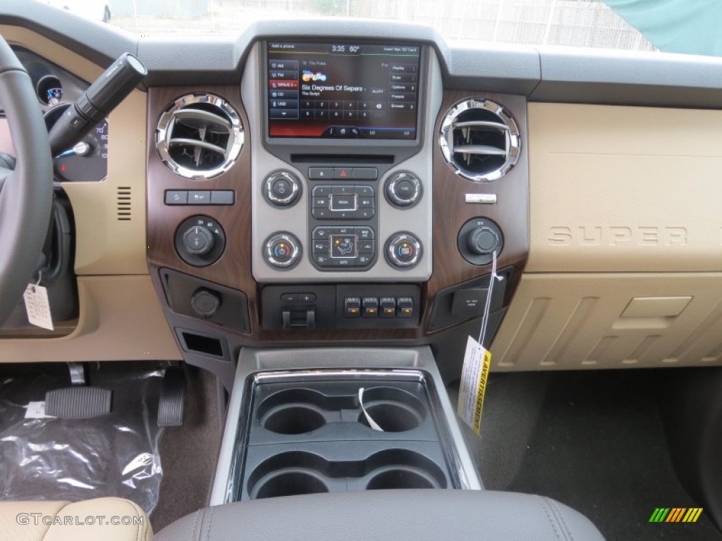2013 Ford F350 Super Duty Lariat Crew Cab 4x4 Controls Photo #75662691