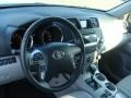 2011 Classic Silver Metallic Toyota Highlander SE 4WD  photo #10