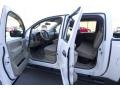 Blizzard White - Titan SE Crew Cab 4x4 Photo No. 8