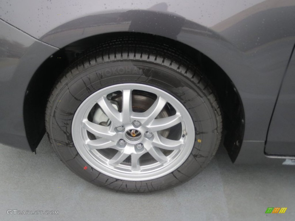 2013 Prius v Three Hybrid - Magnetic Gray Metallic / Misty Gray photo #10