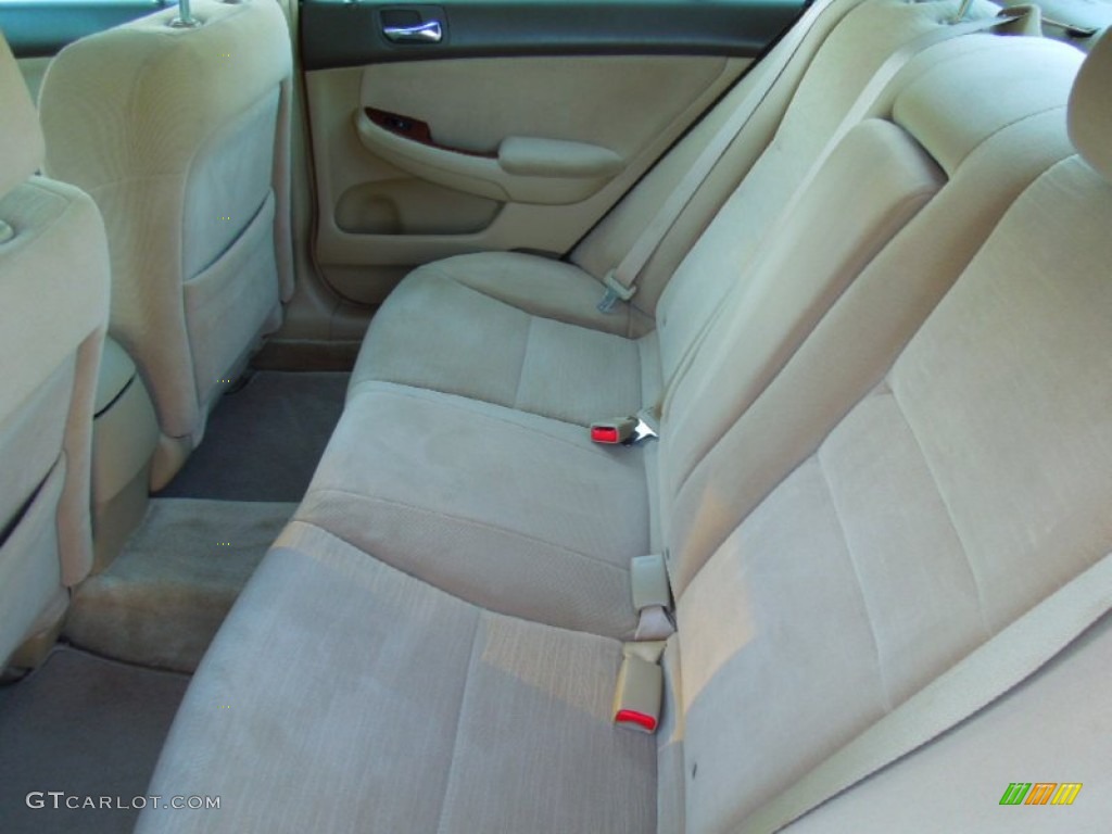 2006 Honda Accord EX Sedan Rear Seat Photos