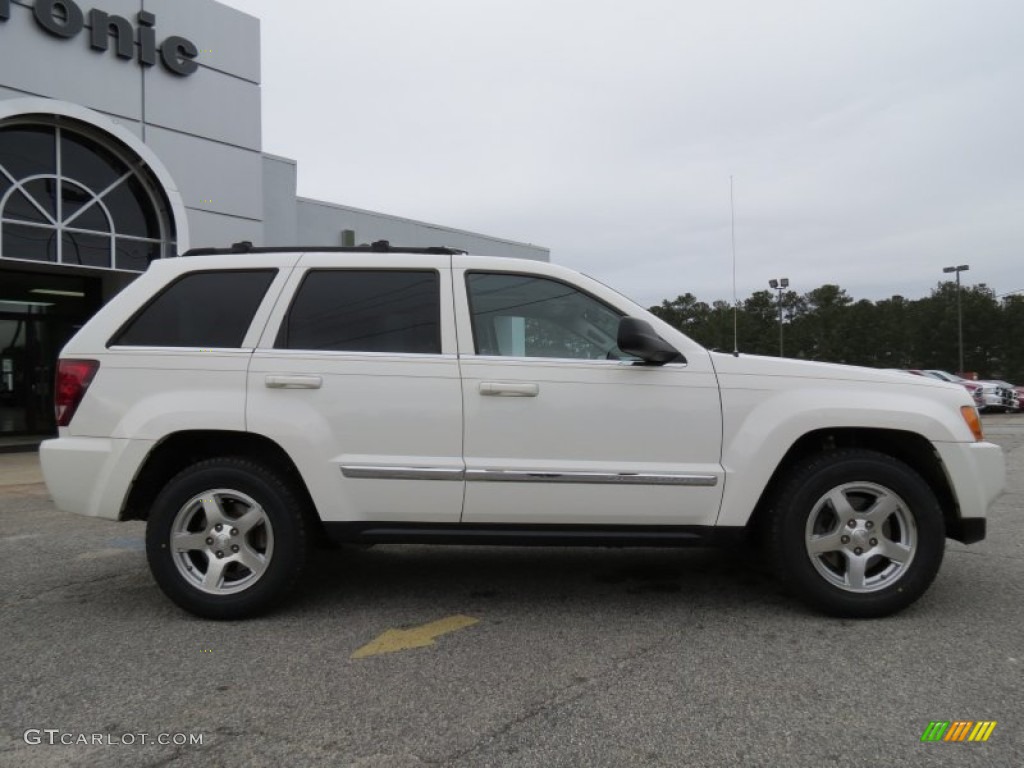 2006 Grand Cherokee Limited - Stone White / Khaki photo #8