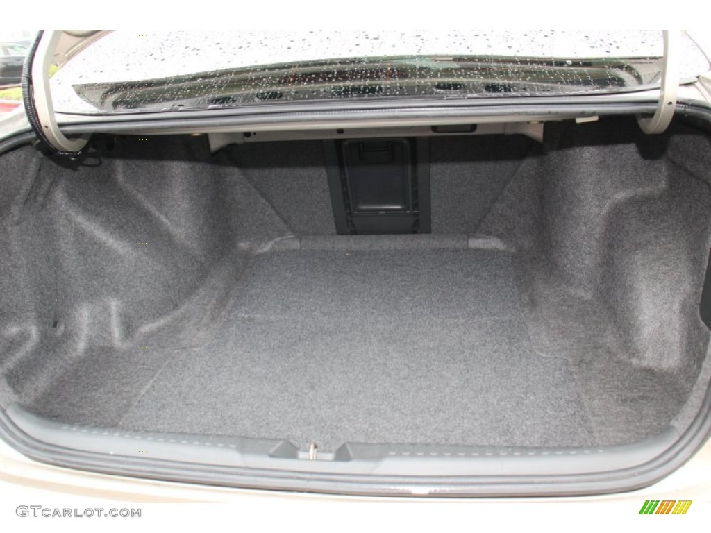 2003 Honda Accord EX Sedan Trunk Photos