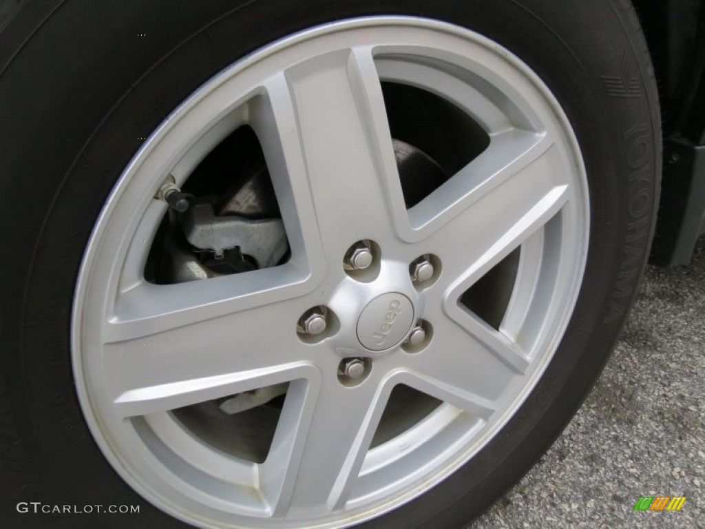 2008 Jeep Compass Sport Wheel Photos
