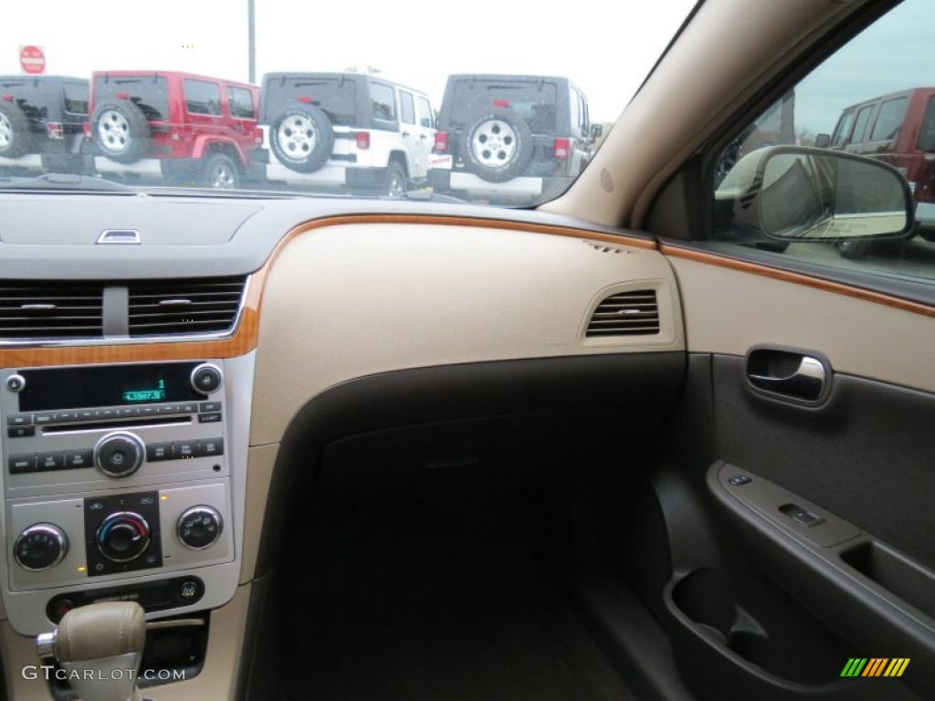 2008 Malibu LT Sedan - Sandstone Metallic / Cocoa/Cashmere Beige photo #17