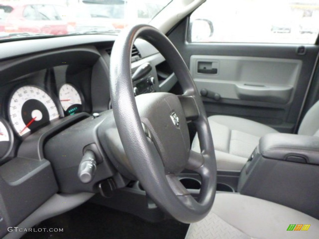 2009 Dodge Dakota ST Crew Cab 4x4 Dark Slate Gray/Medium Slate Gray Steering Wheel Photo #75668169