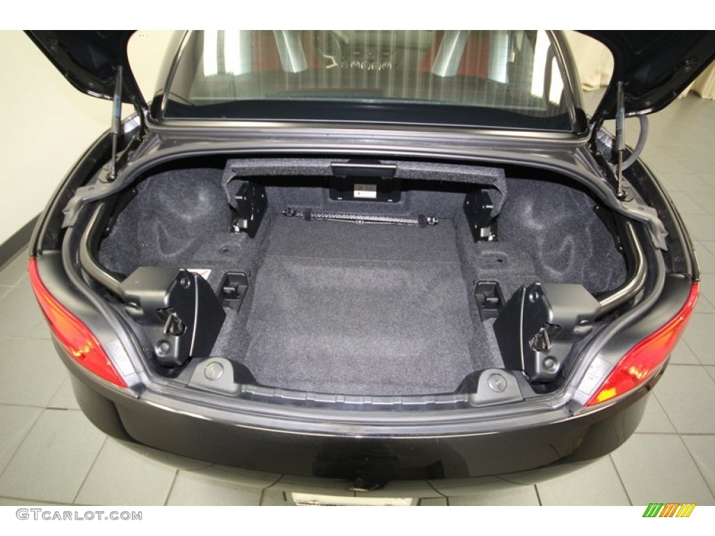 2010 BMW Z4 sDrive30i Roadster Trunk Photo #75670700