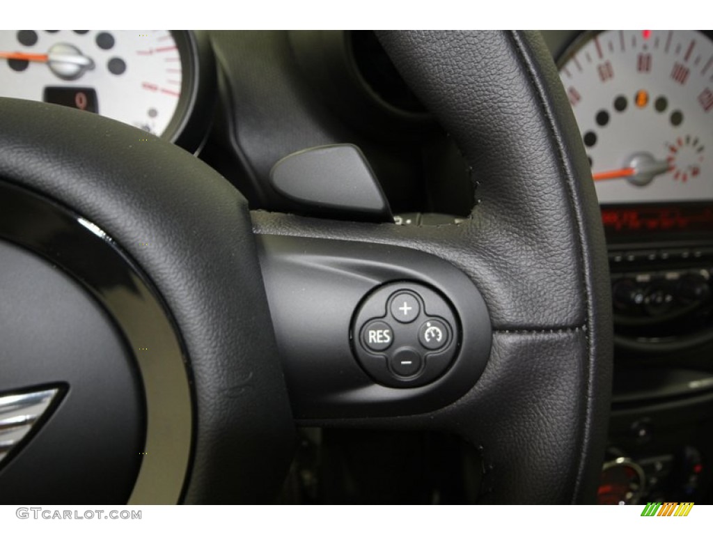 2013 Mini Cooper S Countryman Controls Photo #75672162