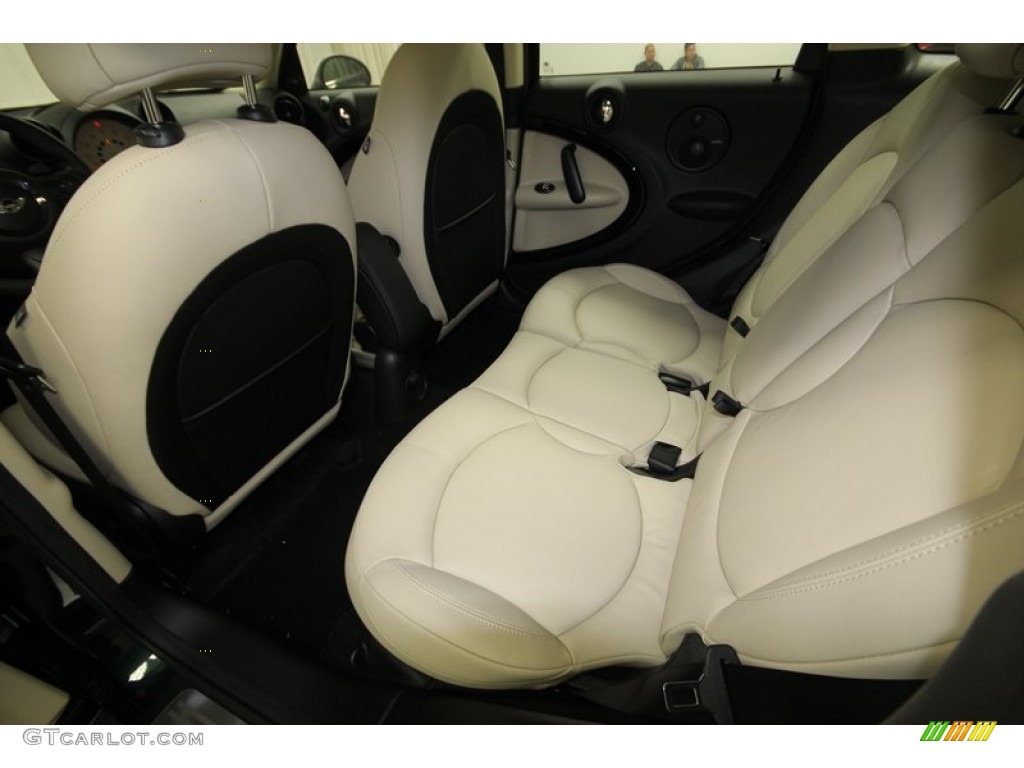 2013 Mini Cooper S Countryman Rear Seat Photo #75672204