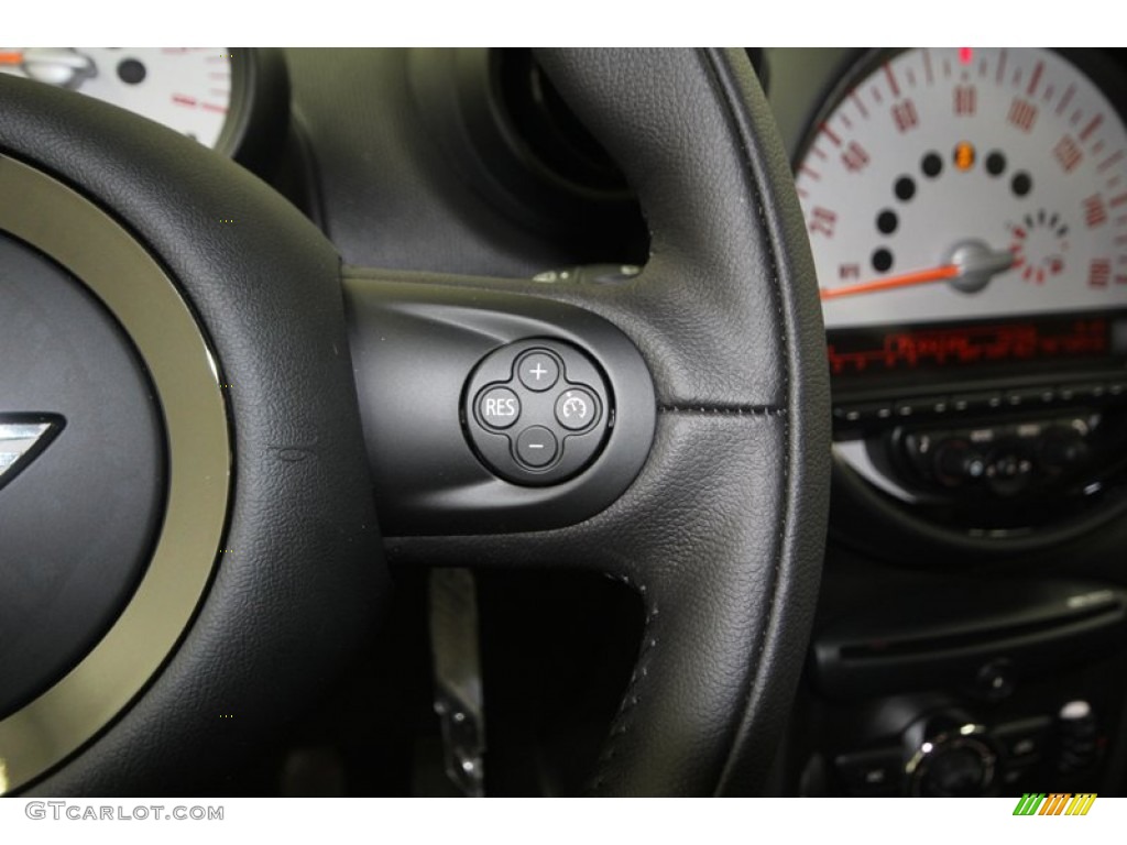 2013 Mini Cooper Countryman Controls Photo #75672678