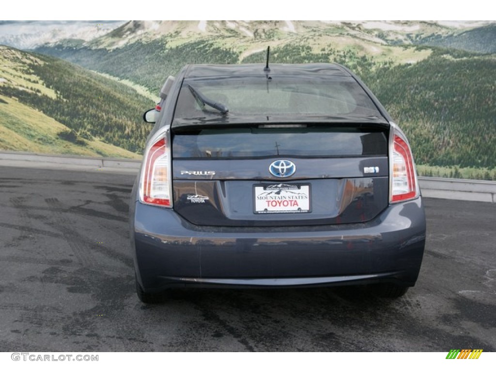 2013 Prius Two Hybrid - Winter Gray Metallic / Misty Gray photo #4