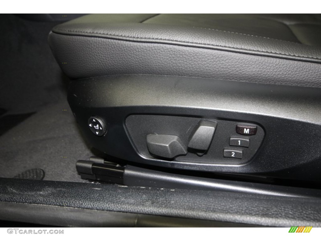 2013 1 Series 128i Coupe - Black Sapphire Metallic / Black photo #14