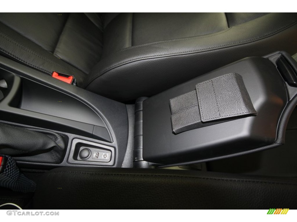 2013 1 Series 128i Coupe - Black Sapphire Metallic / Black photo #19